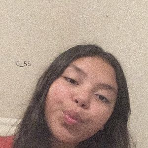 Meet your Posher, Isela